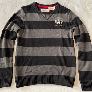 Brand New Medium Aeropostale Black/Gray Sweater